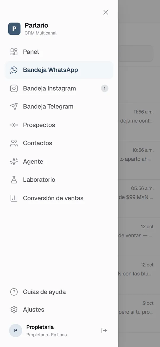 En el teléfono, el menú se abre con el botón ☰
